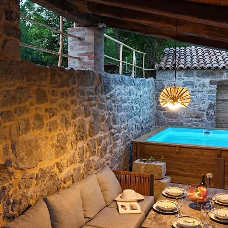 Kuca Za Odmor Gaetana Ferienhaus Permani