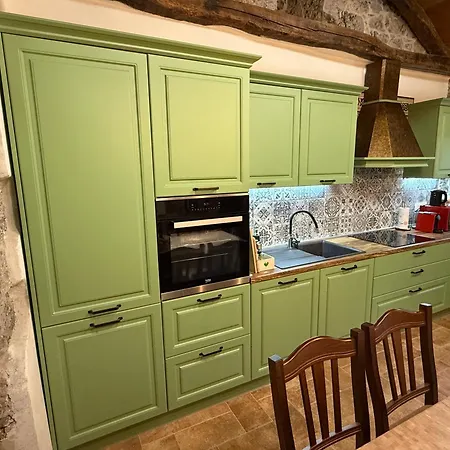 Kuca Za Odmor Gaetana Ferienhaus Permani